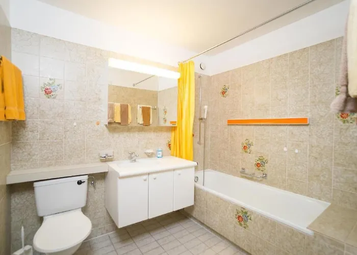 Apartamento Chesa Arnica Whg 3 By Interhome *