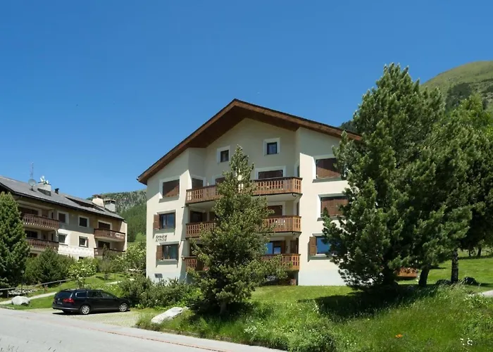 Chesa Arnica Whg 3 By Interhome